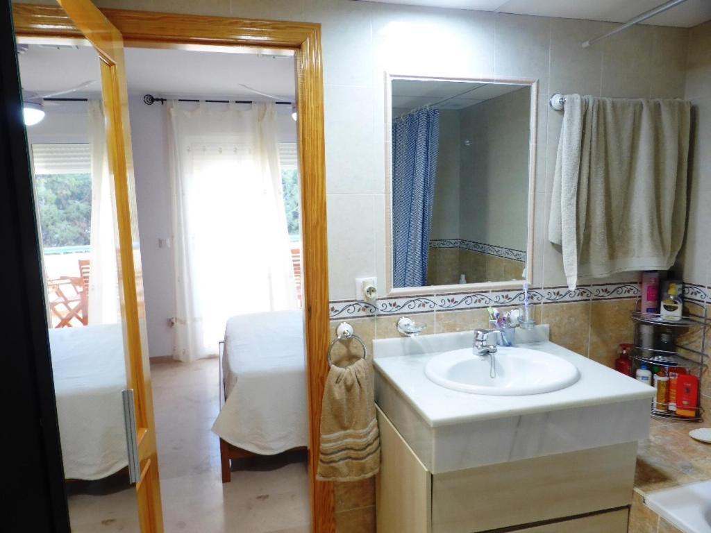 Apartamento Con Terraza, Garaje Y Piscina A 350M Playa Garrucha Ngoại thất bức ảnh